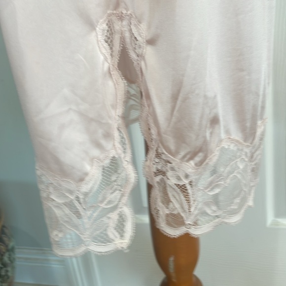Vintage wonder Maid non-cling light pink lace slits half slip skirt women size S - Picture 8 of 11